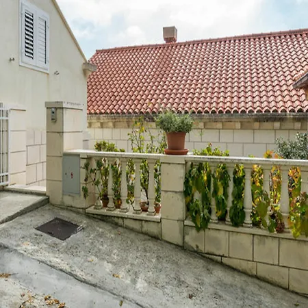 Guest house Raic