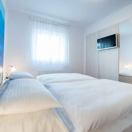 Raic דוברובניק