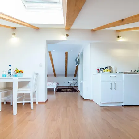 בית הארחה Raic דוברובניק