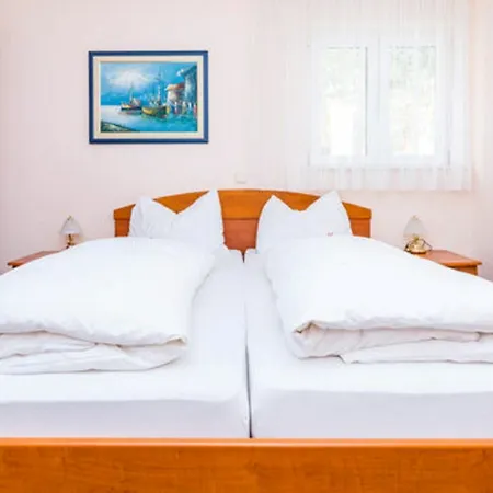 בית הארחה Raic