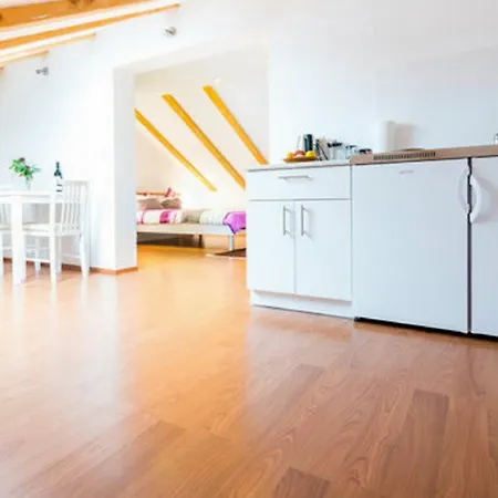 Πανσιόν Raic 4*