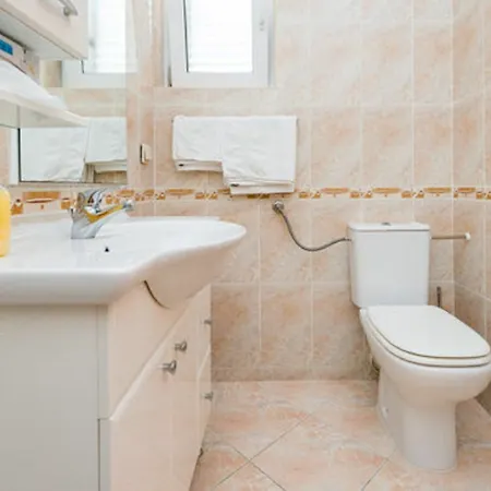 Raic Πανσιόν Ντουμπρόβνικ